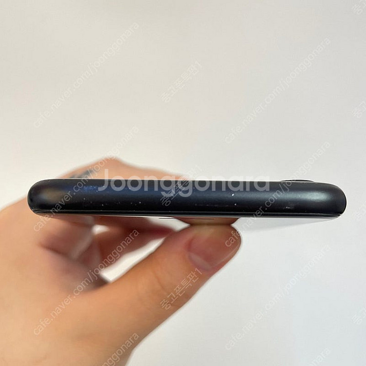 95160(울산중고폰) 아이폰SE2 배터리성능 91% 블랙 64GB 판매합니다 16만원 텔레그램OK--3